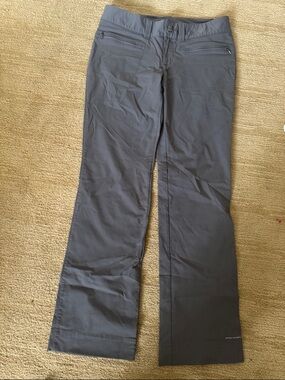 Columbia Women’s Charcoal Grey Outdoor Pants